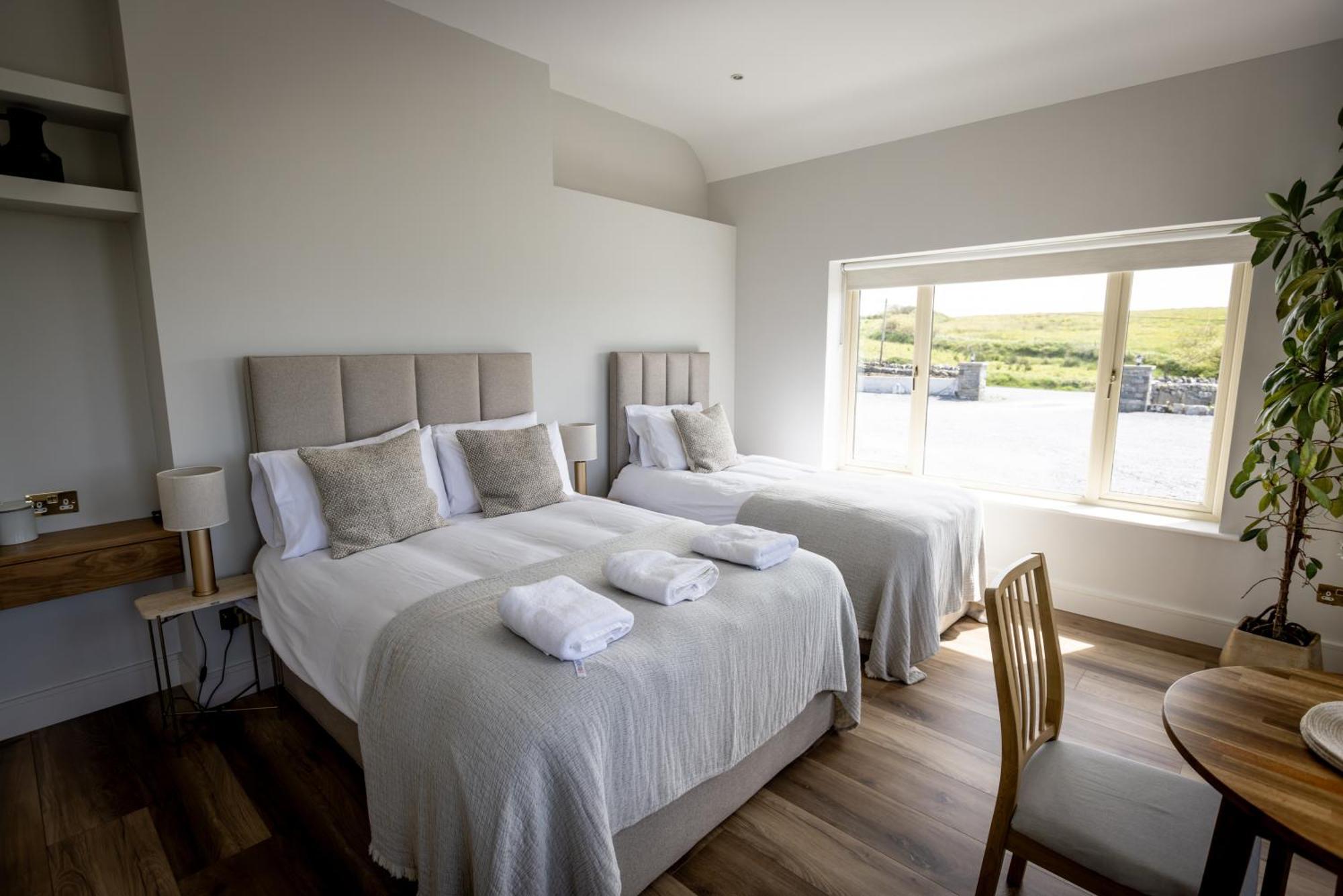 Coastal View House Hotel Doolin Buitenkant foto