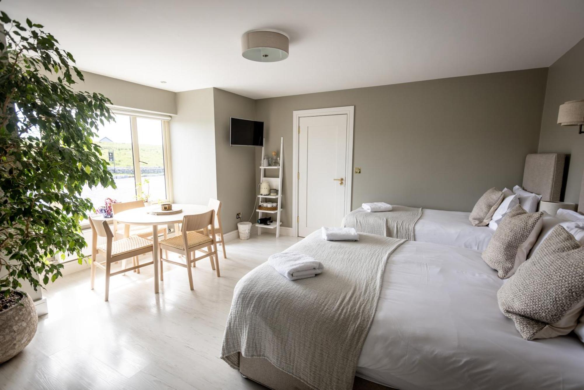 Coastal View House Hotel Doolin Buitenkant foto